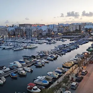 2 Bedroom, And Spacious With Sea View - 2 , Msida Malta